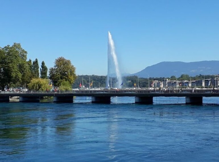 Jet d'Eau-3